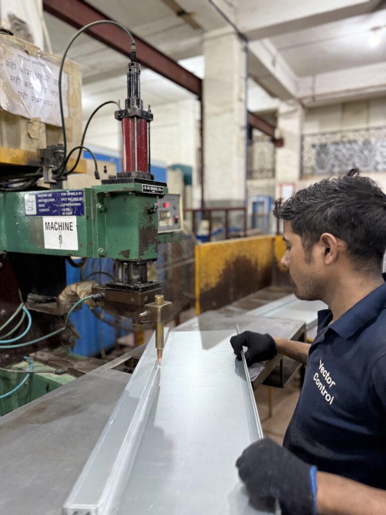 sheet metal spot welding at fabtech india navi mumbai ghansoli