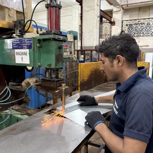 sheet metal spot welding at fabtech india